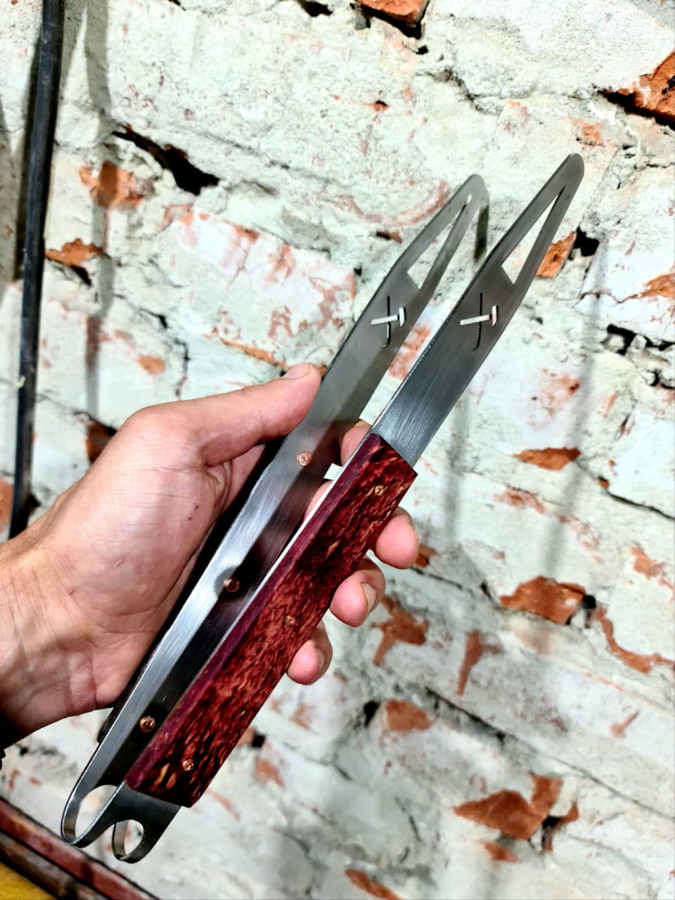 VZ Hookah - Stainless Steel & Wood Tongs - Prestige Hookah